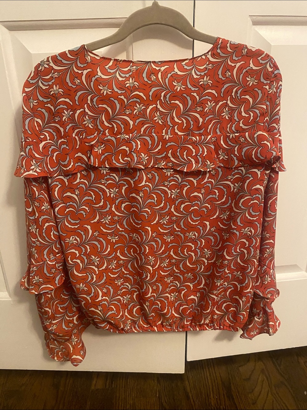 Max Studio Coral Floral V-Neck Blouson Top